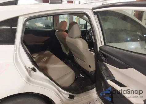 2018 Subaru Impreza 2.0I Premium z USA, uszkodzony, nr VIN 4S3GTAB65J3722853